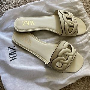 Zara flat leather sandal